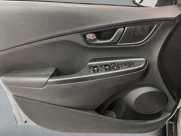 Hyundai Kona Preferred AWD 2021-9