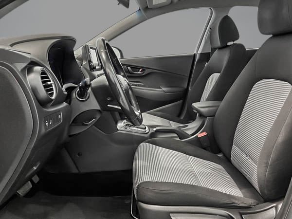 2021 Hyundai Kona Preferred AWD-10