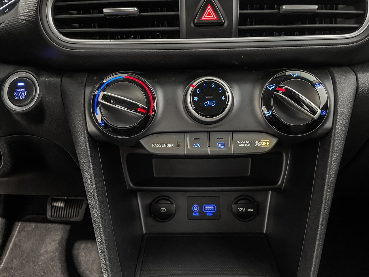2021 Hyundai Kona Preferred AWD-21