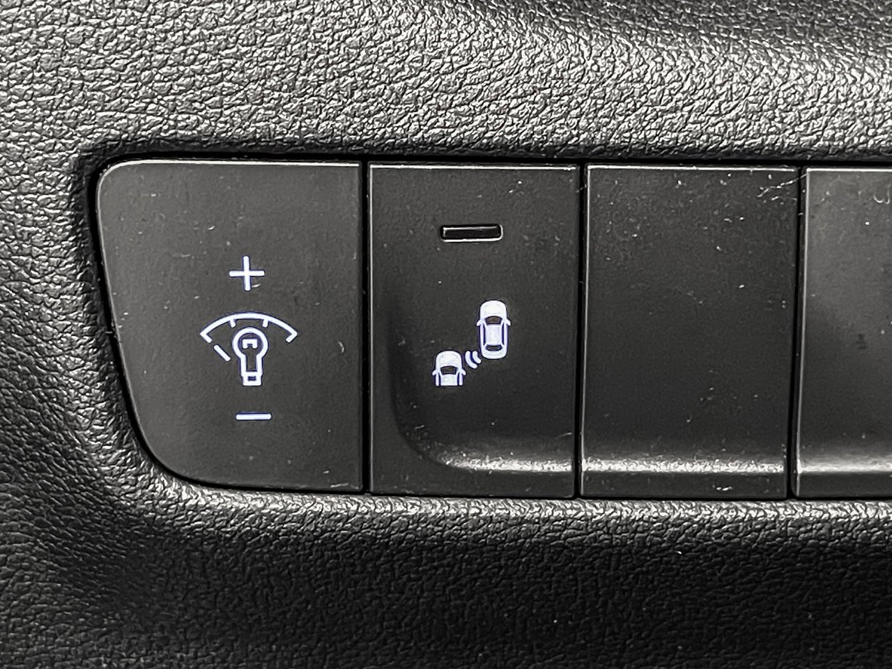 2021 Hyundai Kona Preferred AWD-15