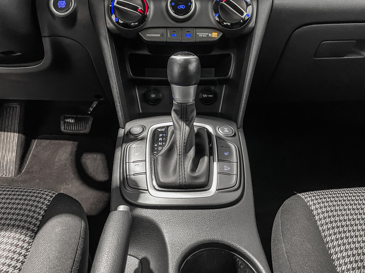 2021 Hyundai Kona Preferred AWD-22