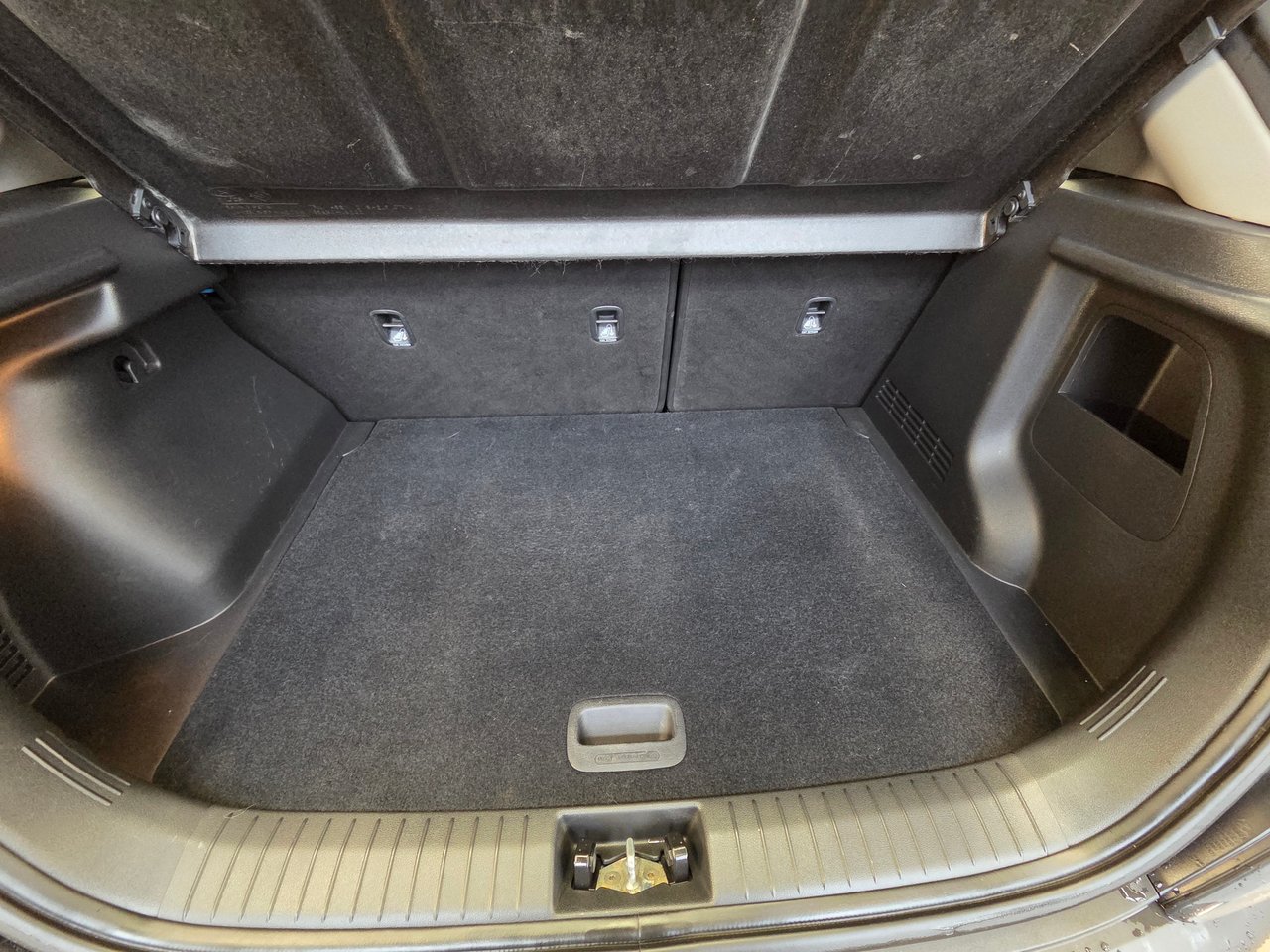 Hyundai Kona Essentiel 2022-11