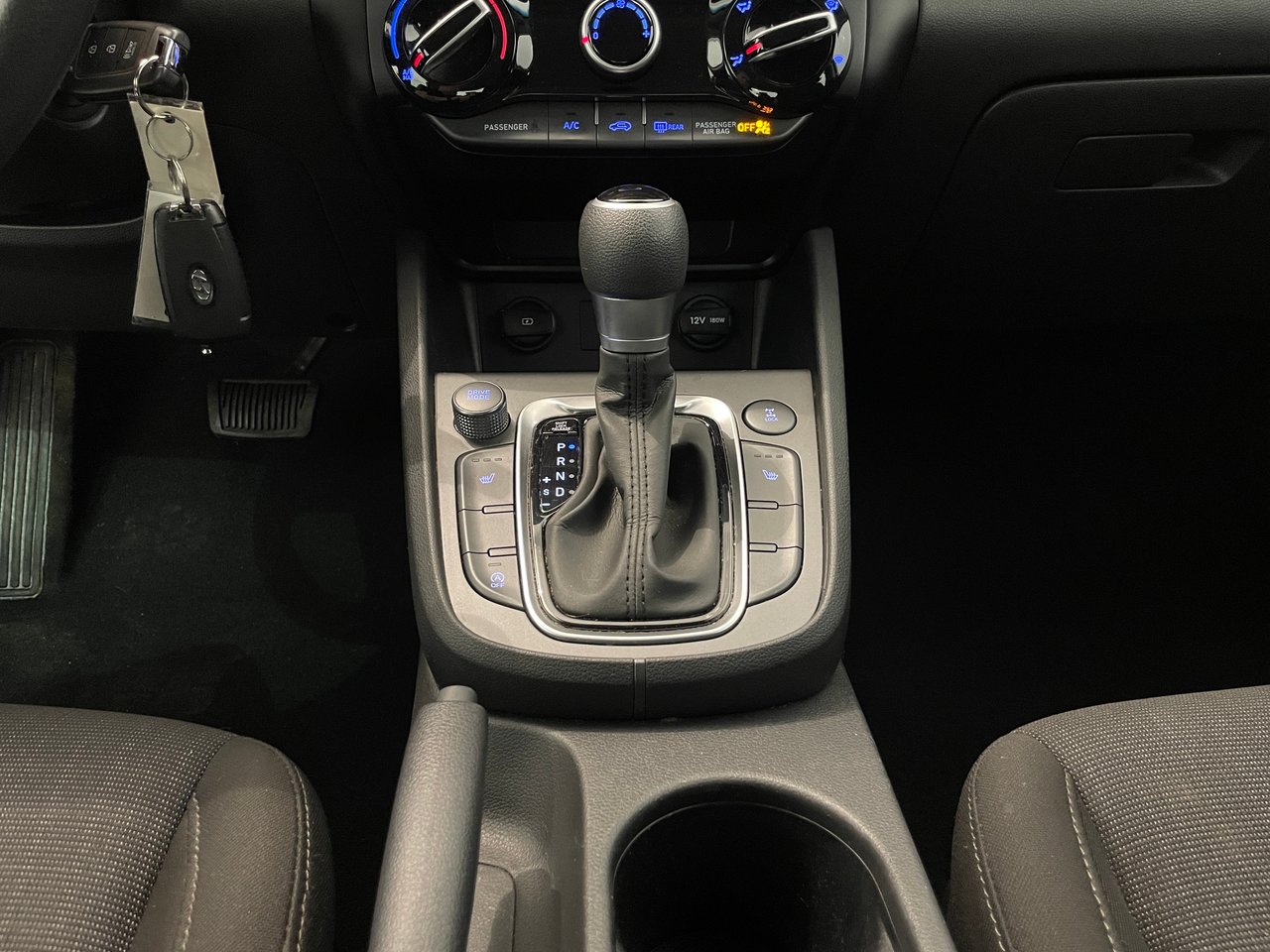 2022 Hyundai Kona Essential AWD-19
