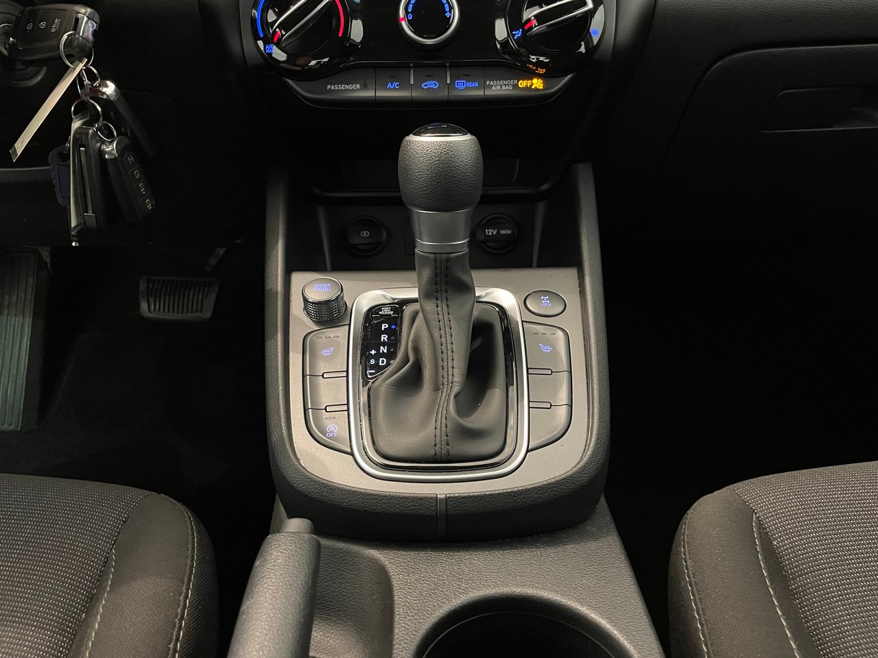 Hyundai Kona Essential AWD 2022-20