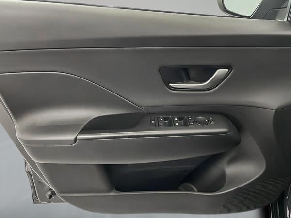 Hyundai Kona Preferred Trend package AWD 2024-9