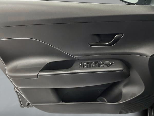 Hyundai Kona Preferred AWD 2024-8