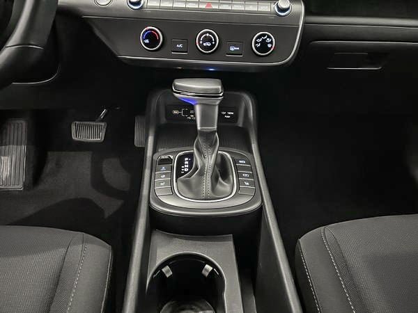 Hyundai Kona Preferred AWD 2024-20