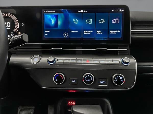Hyundai Kona Preferred AWD 2024-15