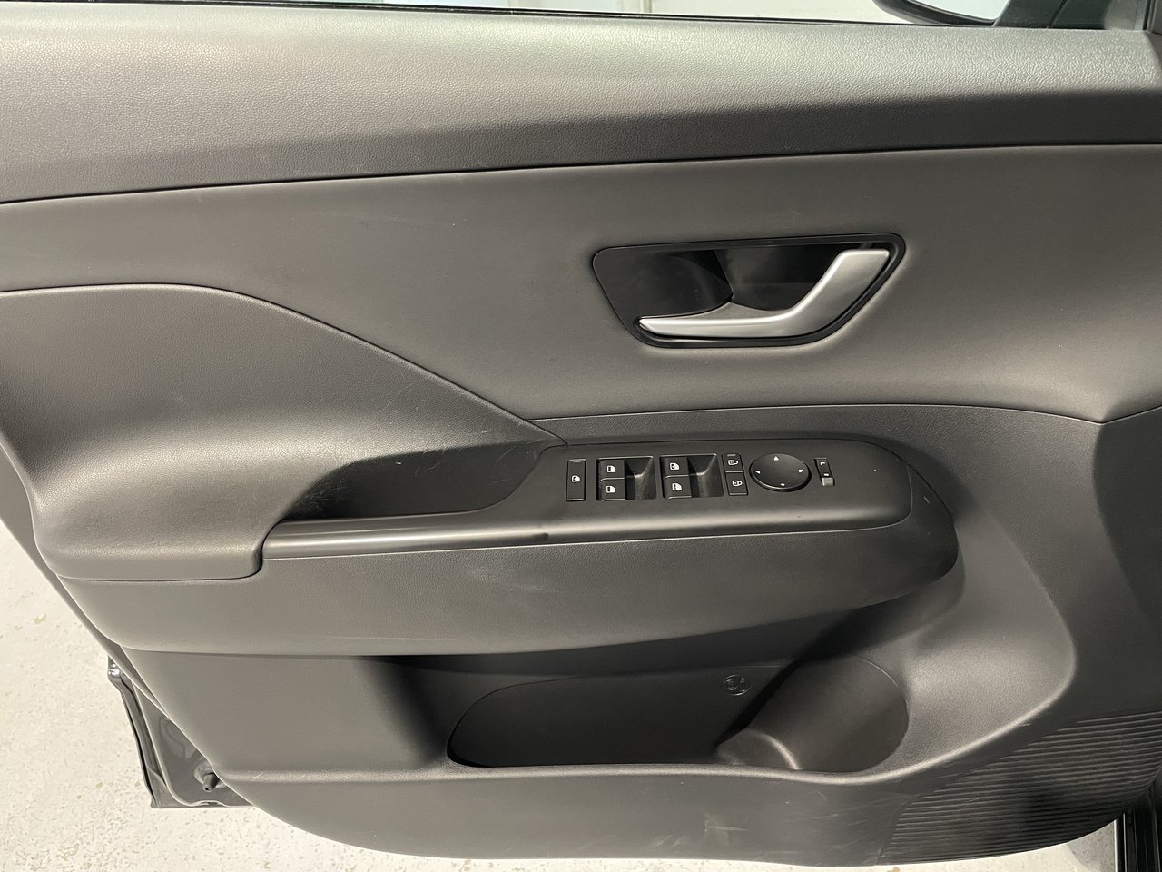 Hyundai Kona Preferred AWD 2024-9