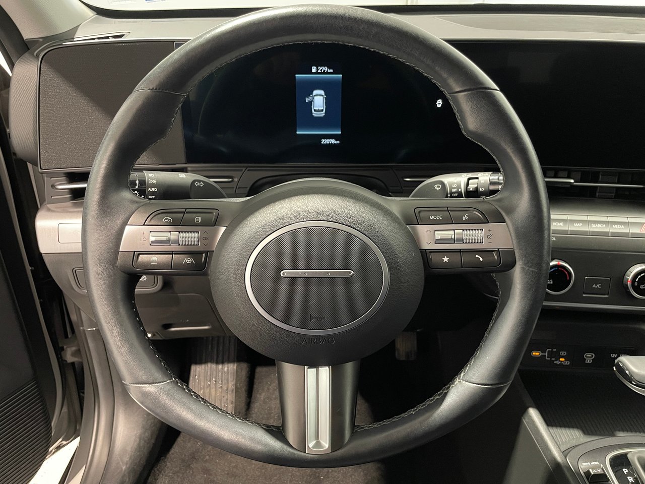 2024 Hyundai Kona Preferred AWD-11