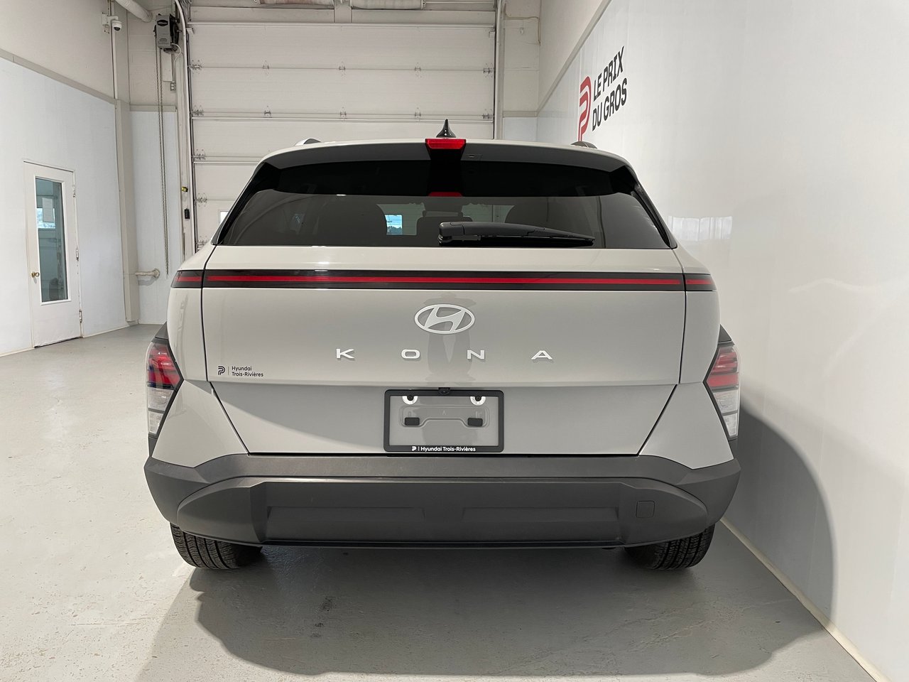 2024 Hyundai Kona Preferred AWD-5