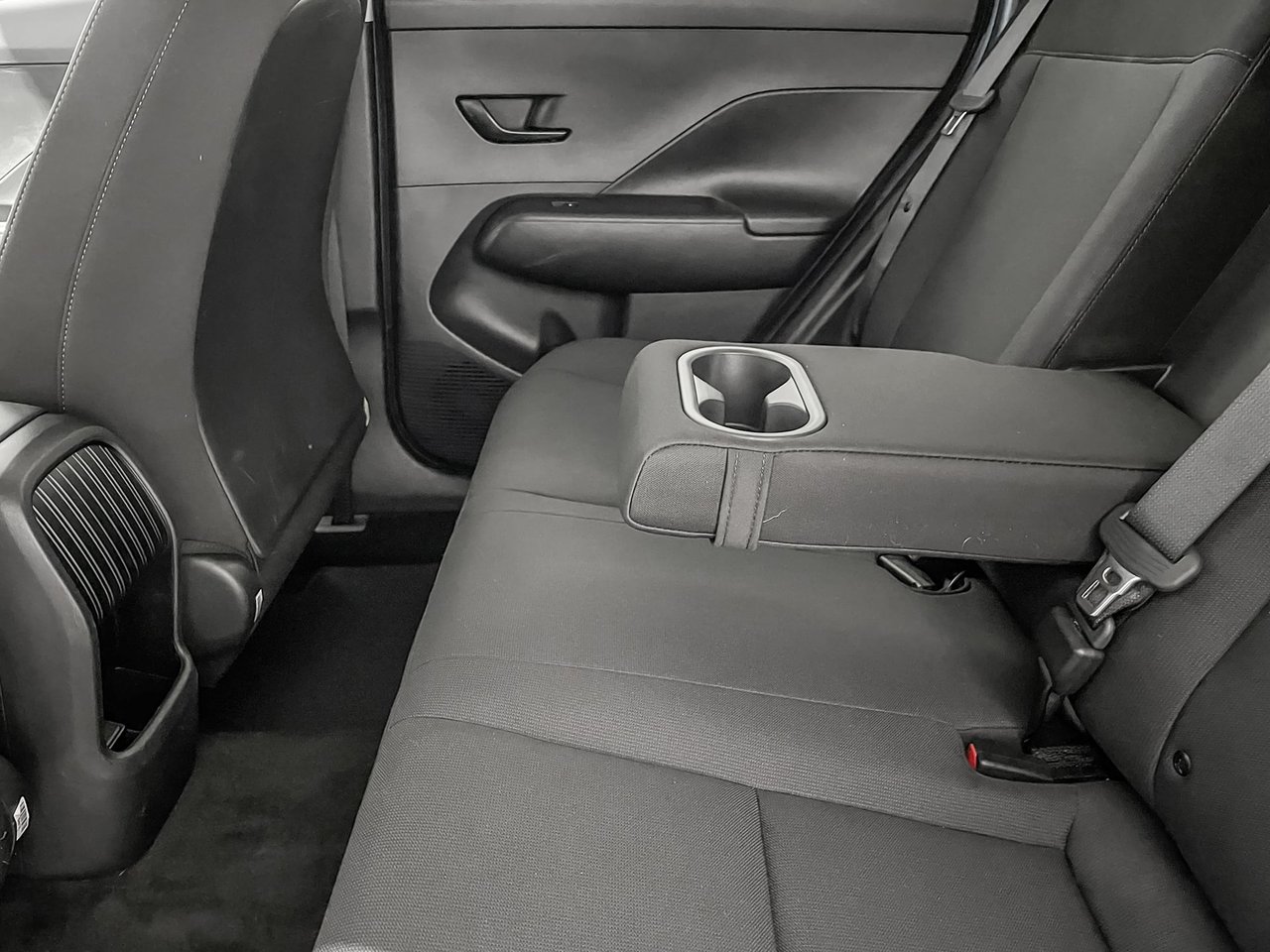 2024 Hyundai Kona Preferred AWD-23