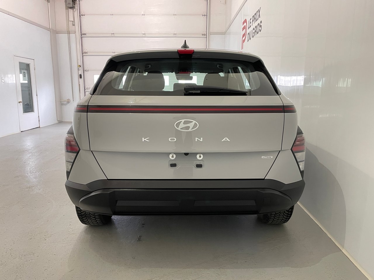 2025 Hyundai Kona Essential AWD-5
