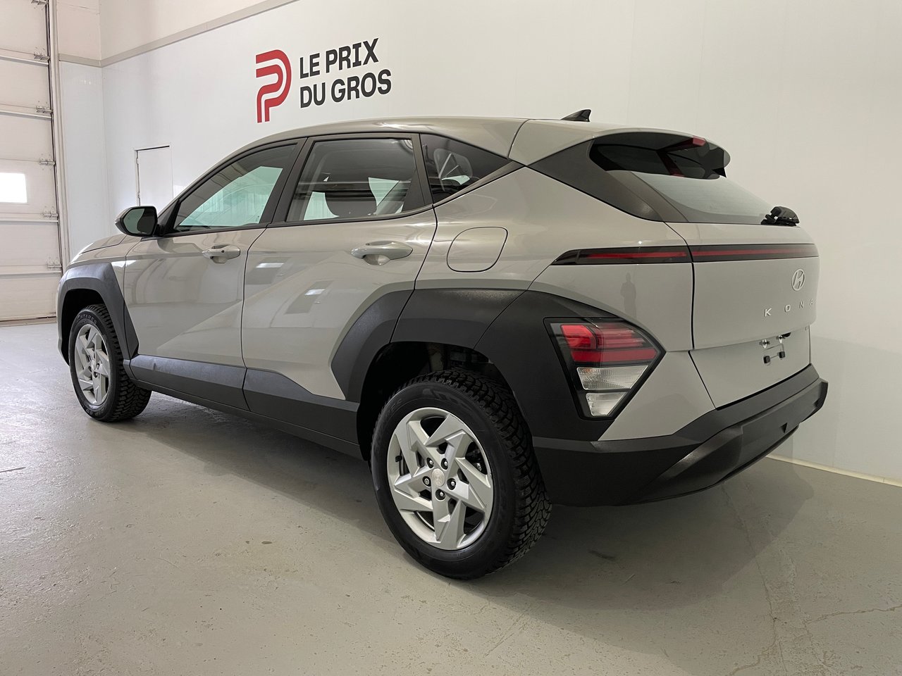 2025 Hyundai Kona Essential AWD-4