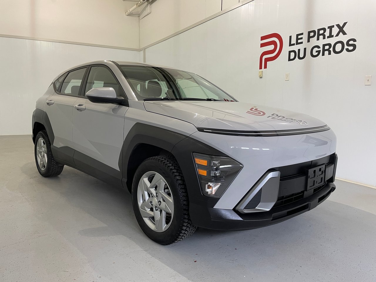 2025 Hyundai Kona Essential AWD-0