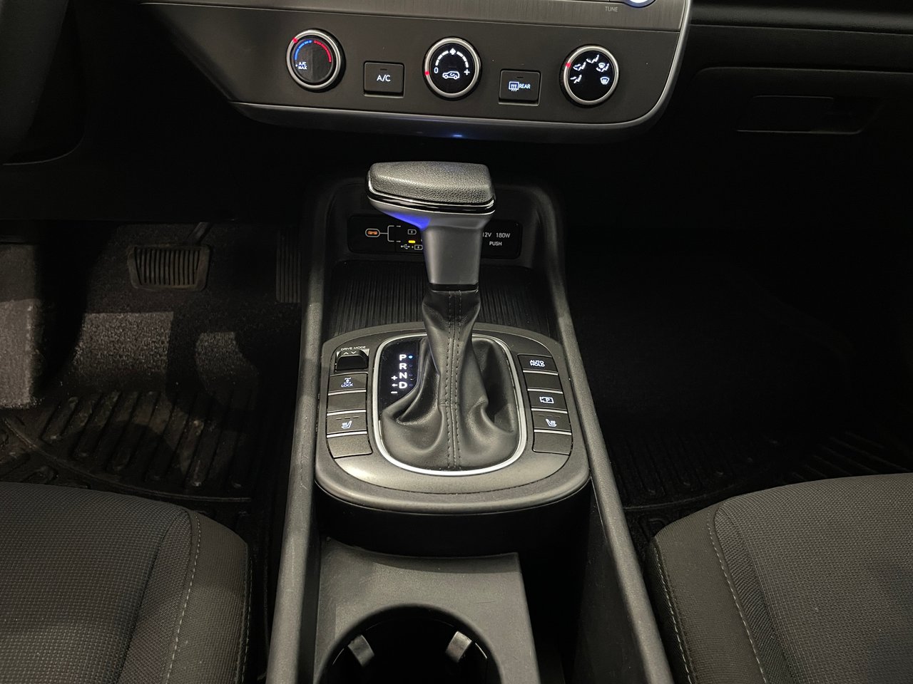 2025 Hyundai Kona Essential AWD-20