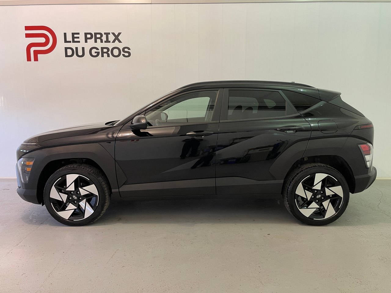 2025 Hyundai Kona Preferred Sport AWD-3