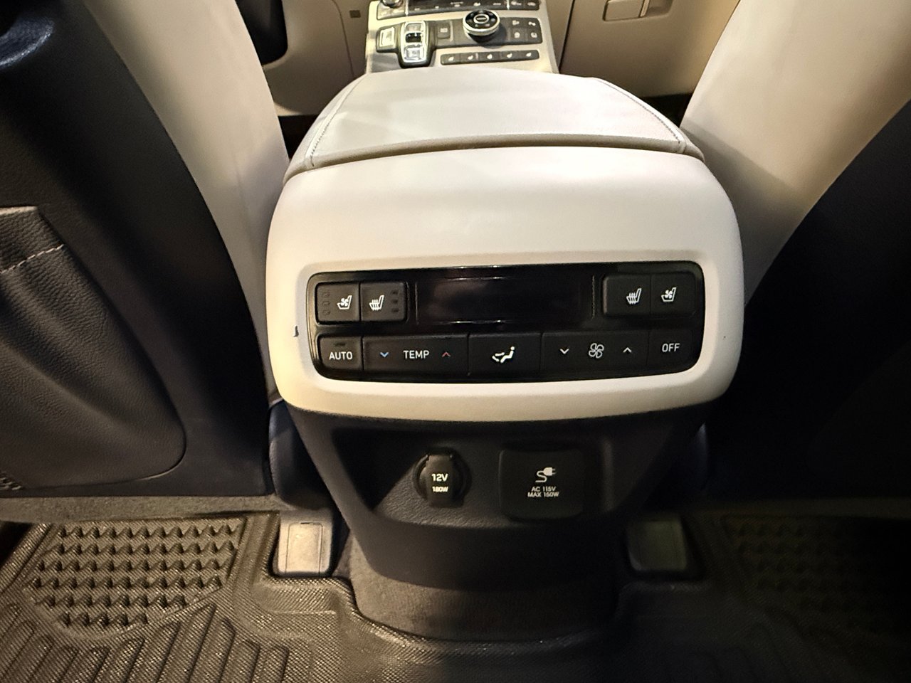 Hyundai Palisade Limited AWD 2022-26