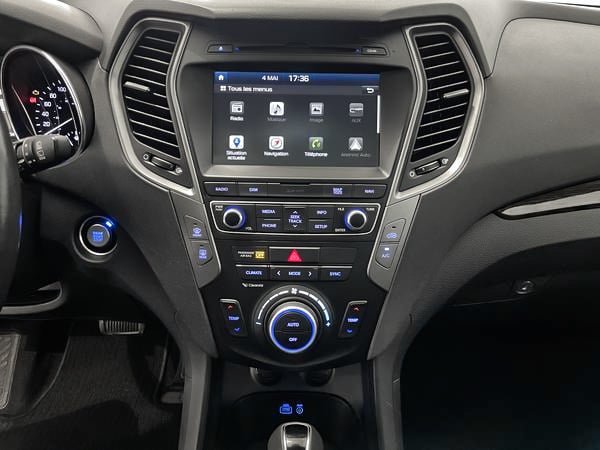 2017 Hyundai Santa Fe Sport LIMITED AWD-18
