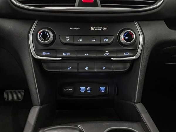 Hyundai Santa Fe Essential 2019-19