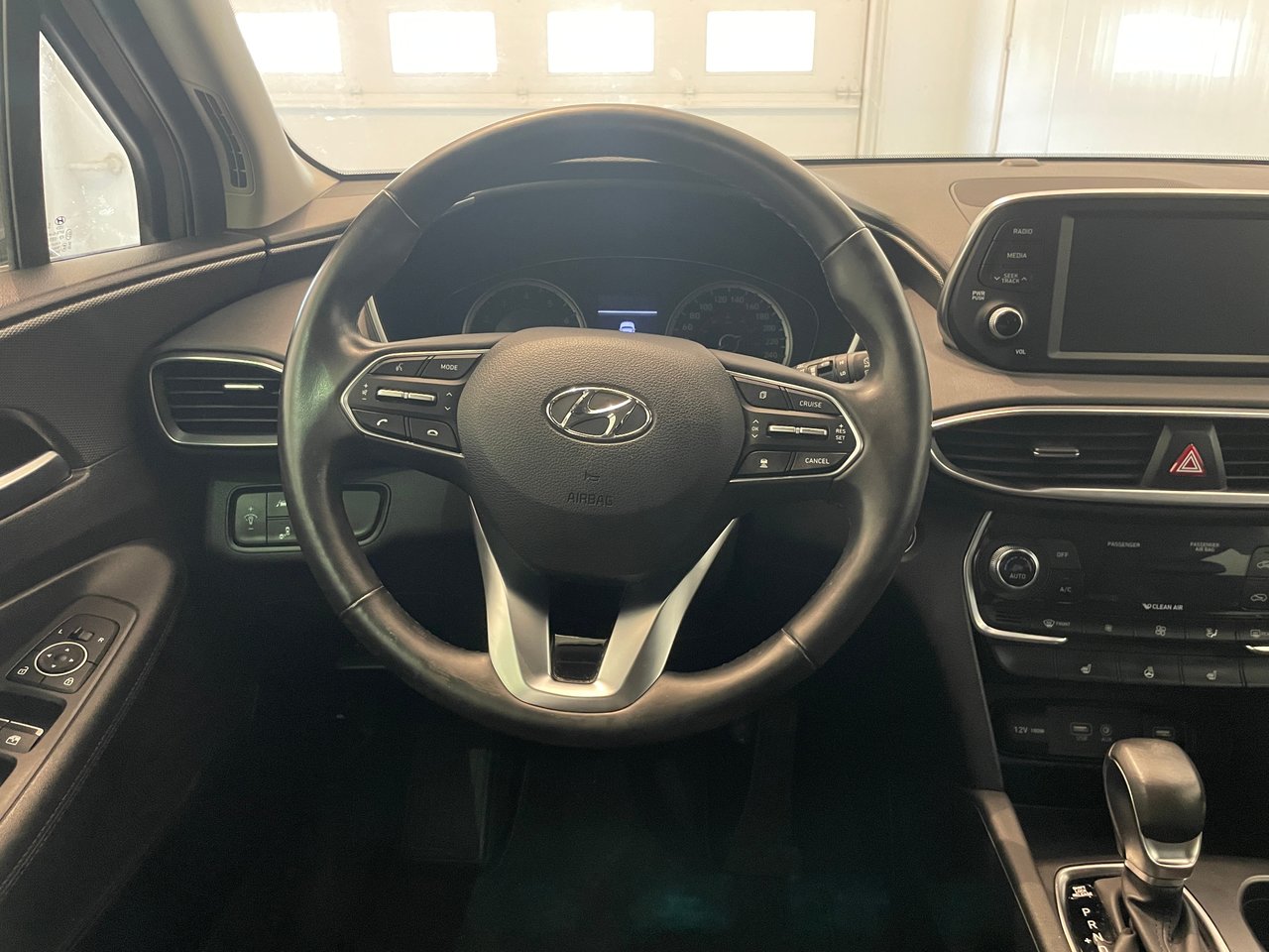 Hyundai Santa Fe Preferred 2.0T AWD 2019-8