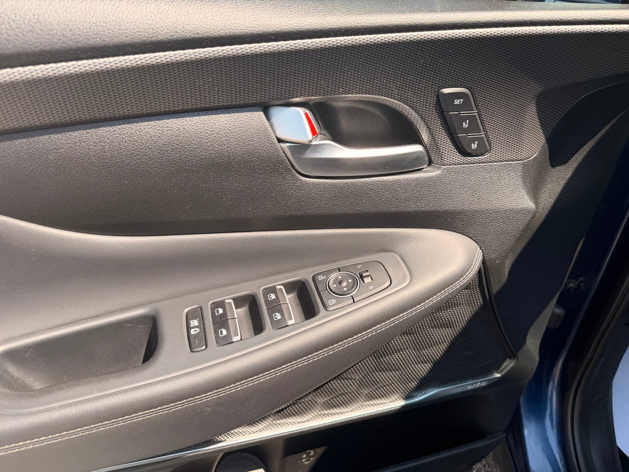 2020 Hyundai Santa Fe ULTIMATE AWD-11