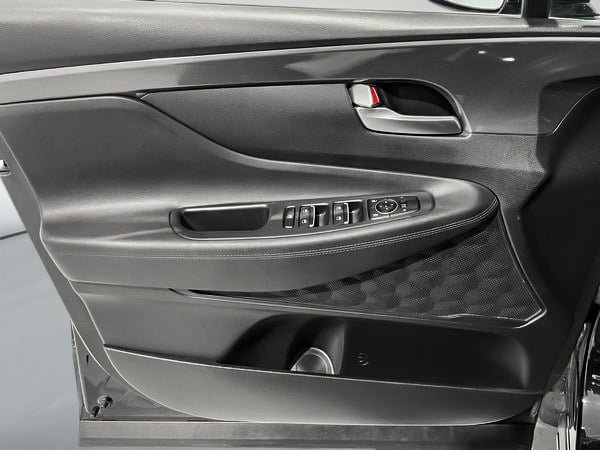 2021 Hyundai Santa Fe Essential-9
