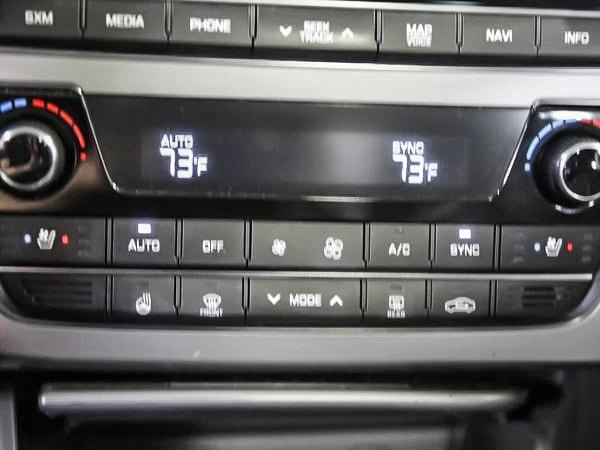 2015 Hyundai Sonata SPORT-23