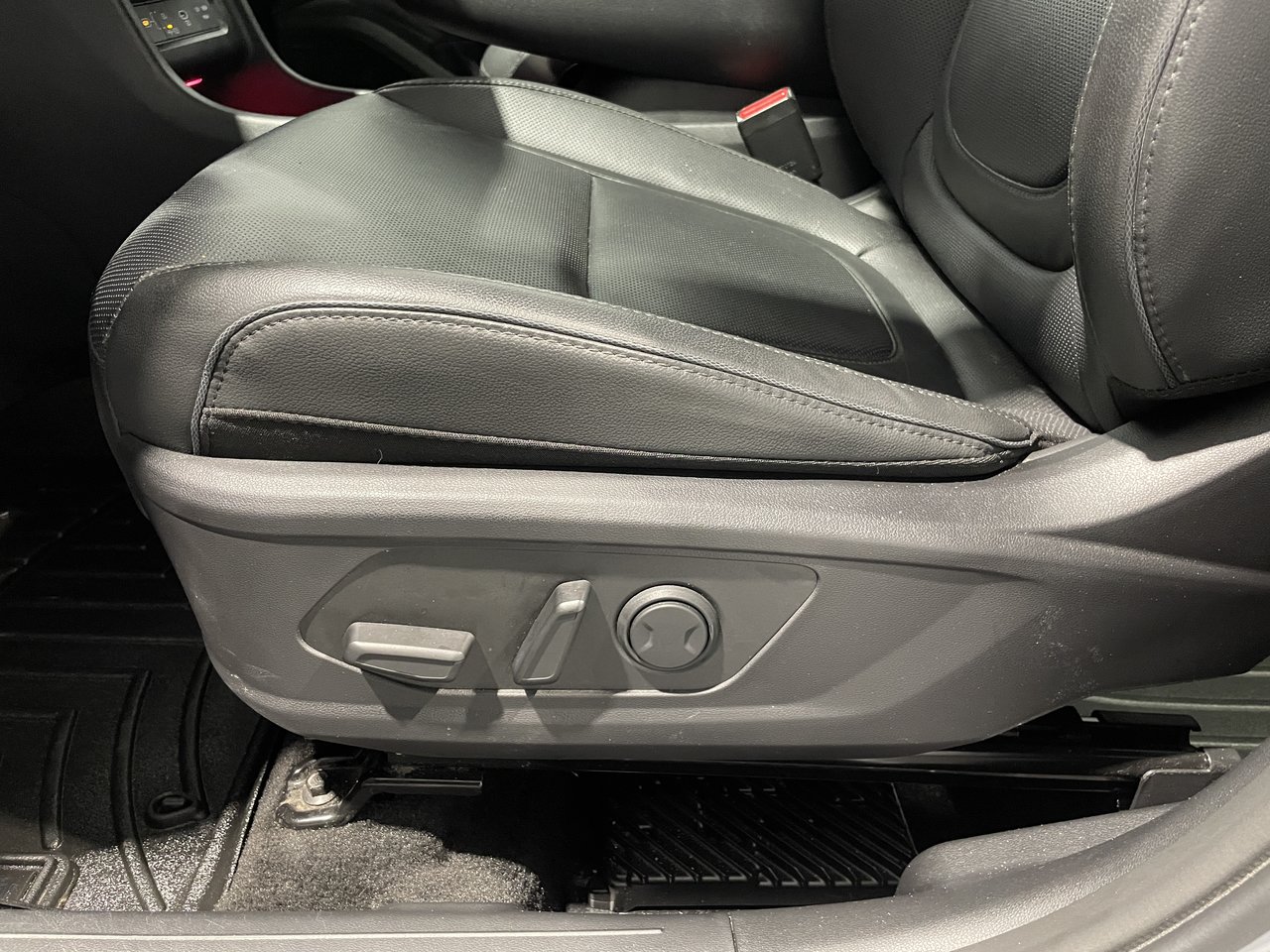 Hyundai Tucson hybride rechargeable ULTIMATE AWD 2025-11