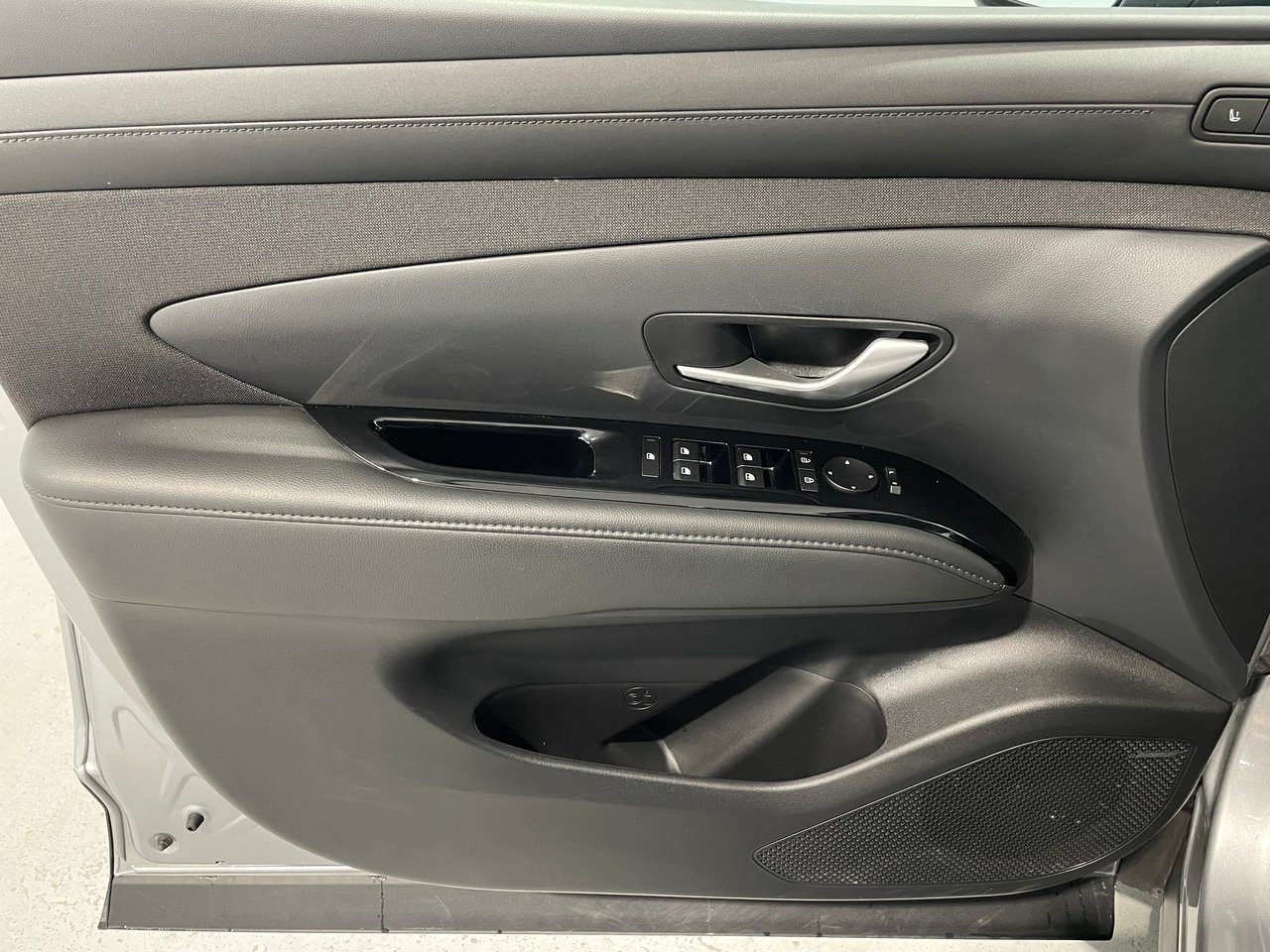 Hyundai Tucson hybride rechargeable ULTIMATE AWD 2025-9