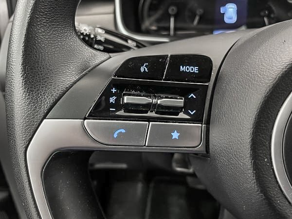 2022 Hyundai Tucson Essential-12