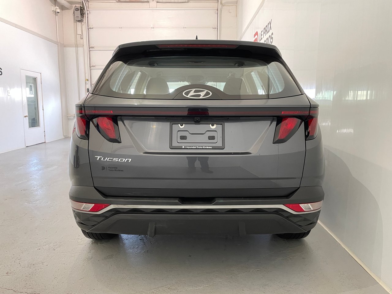 2022 Hyundai Tucson Essential-5