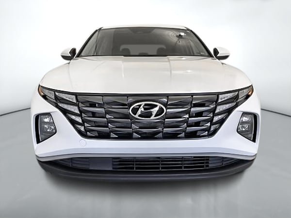 2023 Hyundai Tucson Essential-1