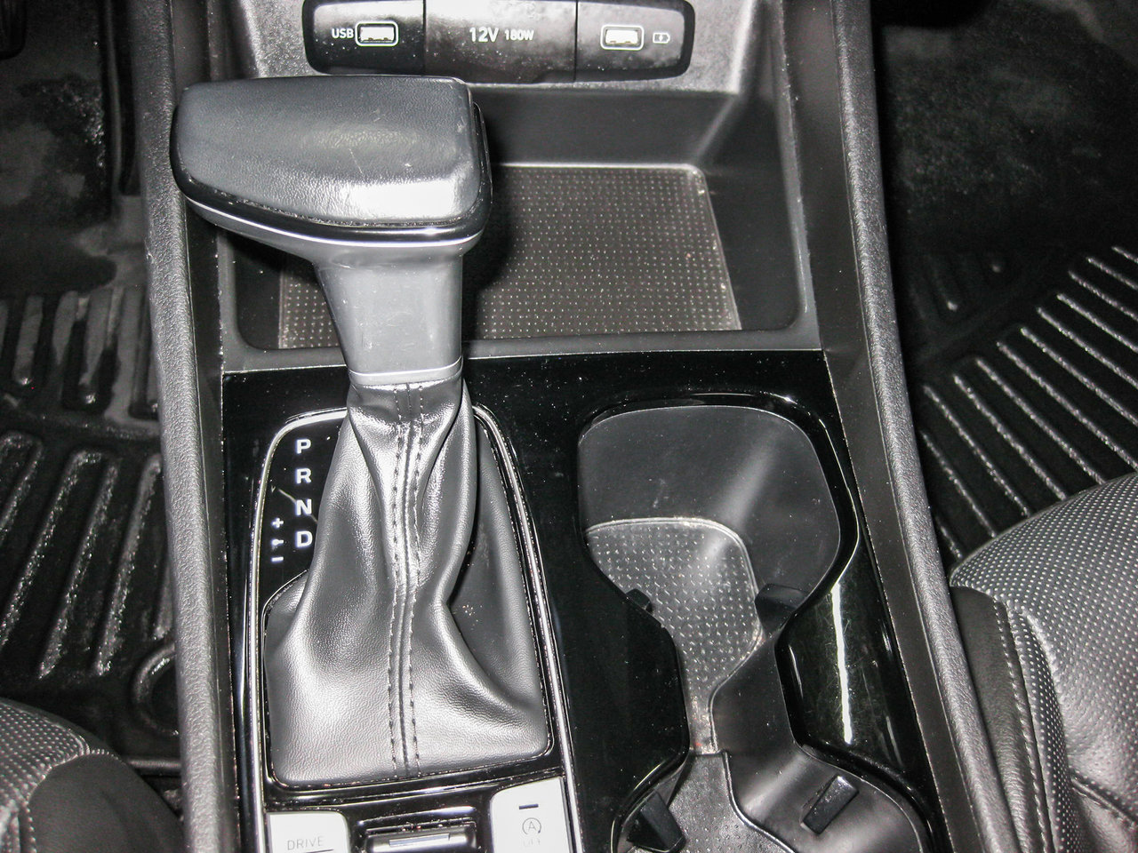 Hyundai Tucson PREFERED 2023-17