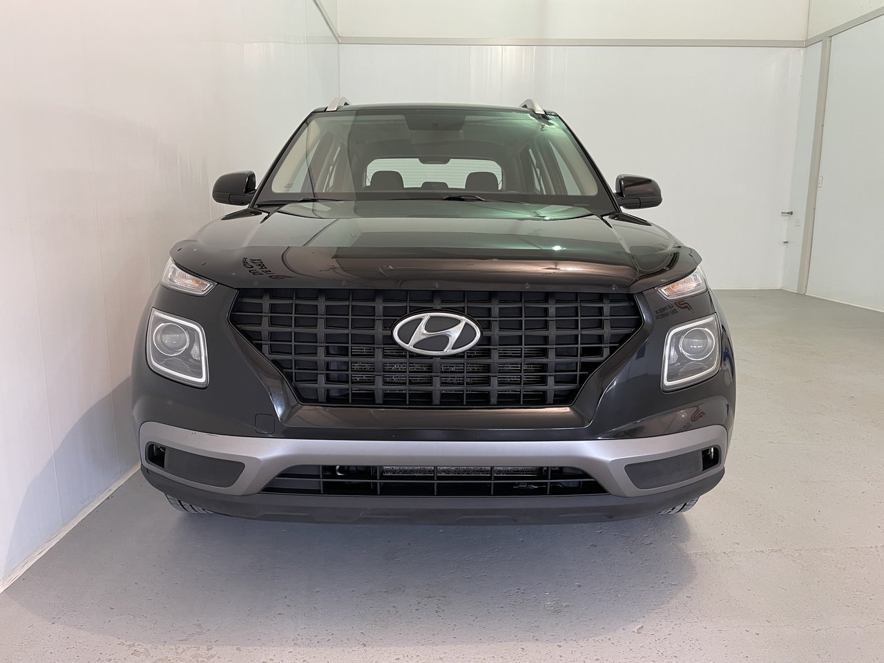 Hyundai Venue TREND 2020-1