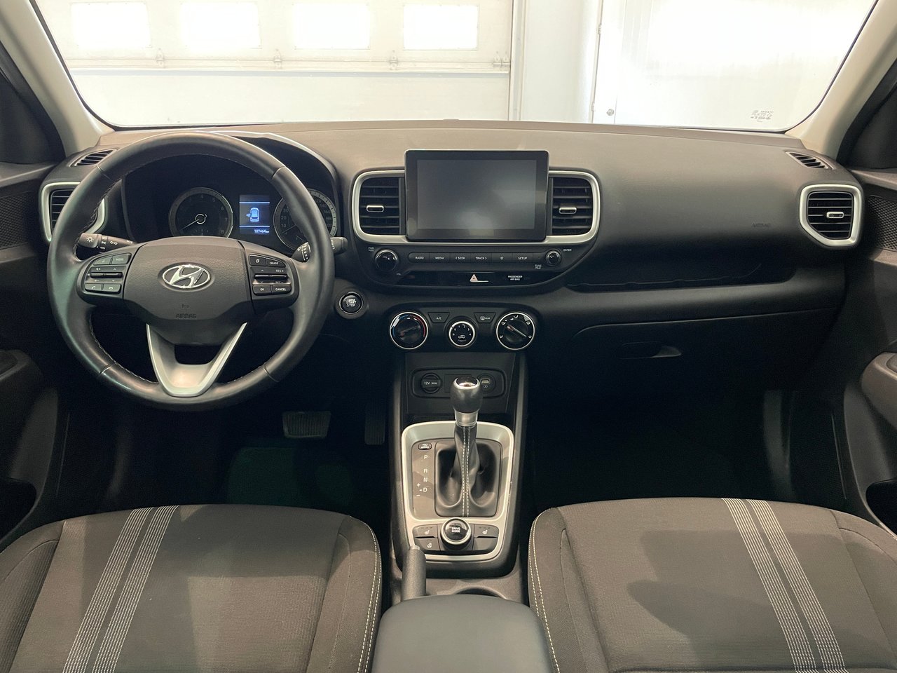 Hyundai Venue TREND 2020-7