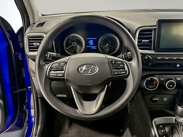 2021 Hyundai Venue ESSENTIAL-13