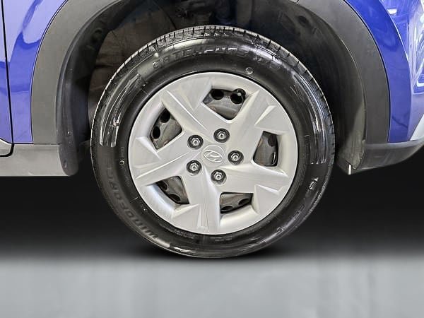 2021 Hyundai Venue ESSENTIAL-9