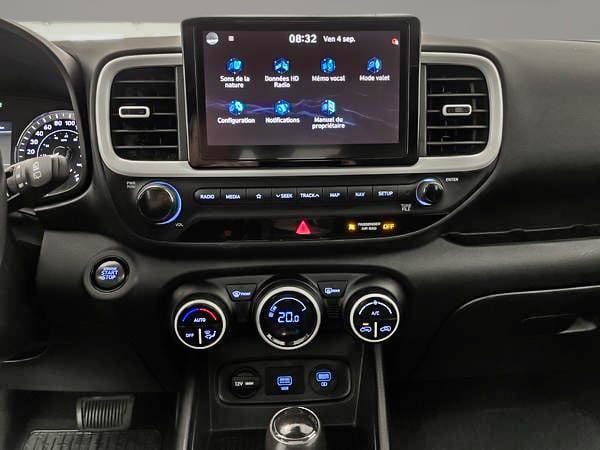 Hyundai Venue Ultimate 2021-17