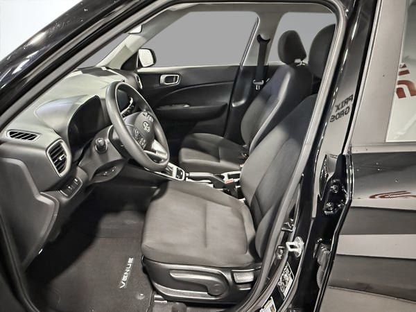 2022 Hyundai Venue ESSENTIAL-12