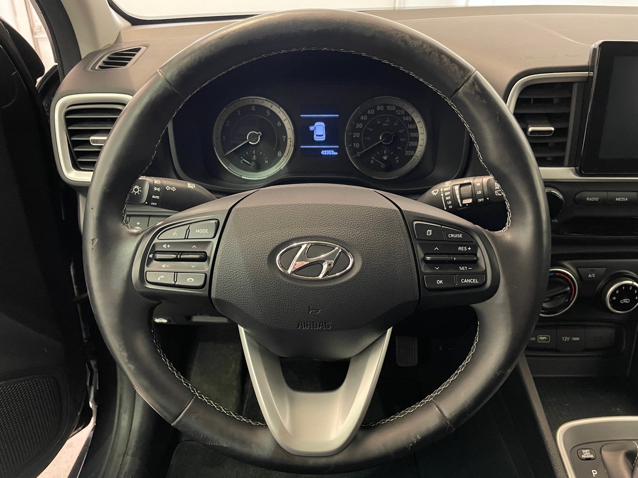 Hyundai Venue Preferred 2022-11