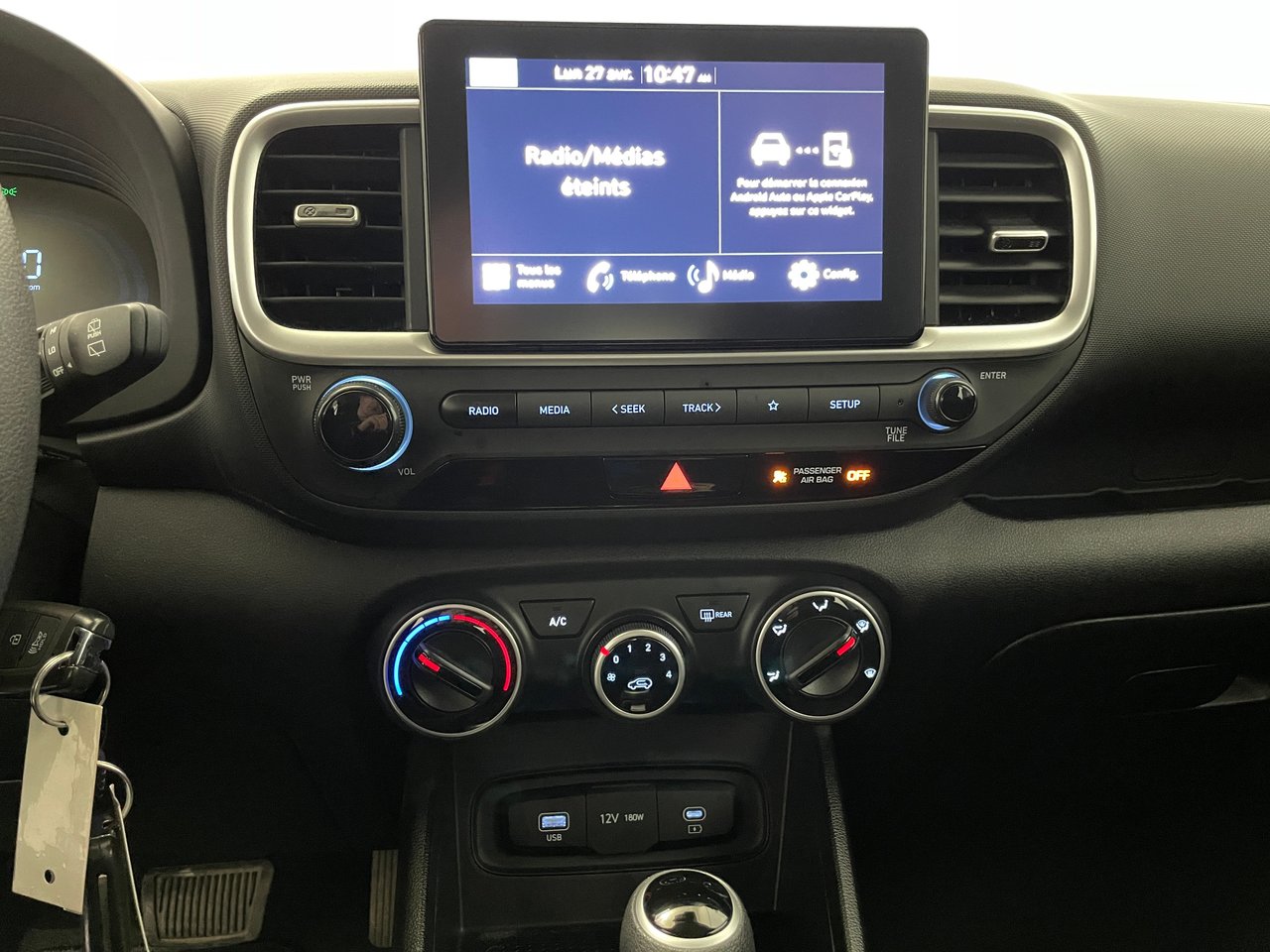 2023 Hyundai Venue Essential-14
