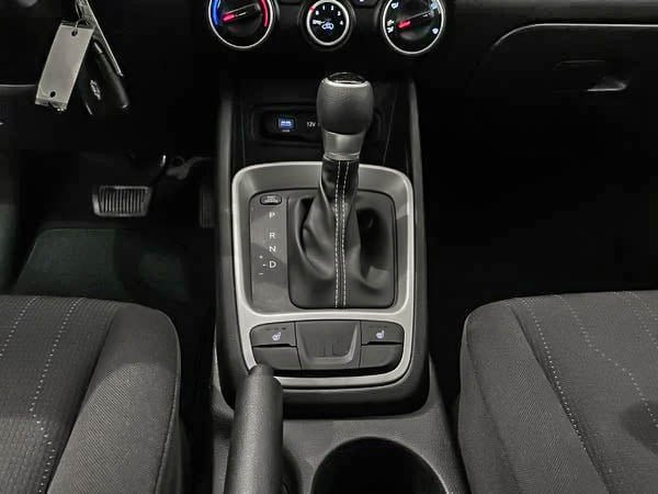 2023 Hyundai Venue Essential-20