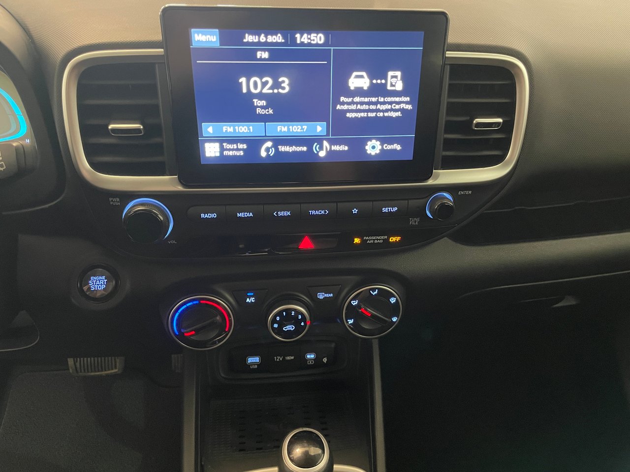 2026 Hyundai Venue Preferred-17
