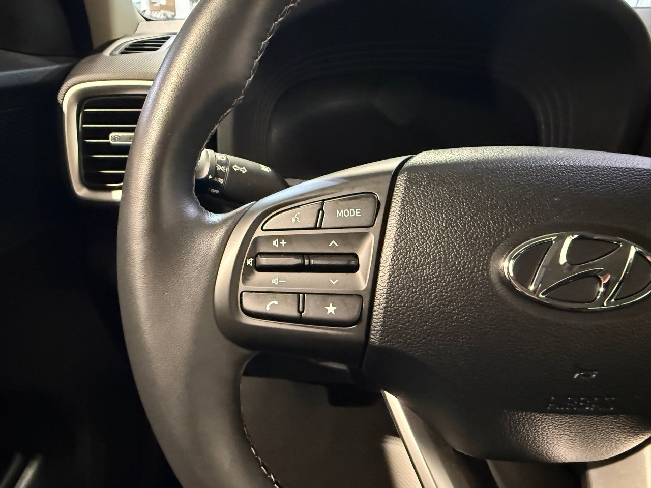 Hyundai Venue Preferred 2026-14