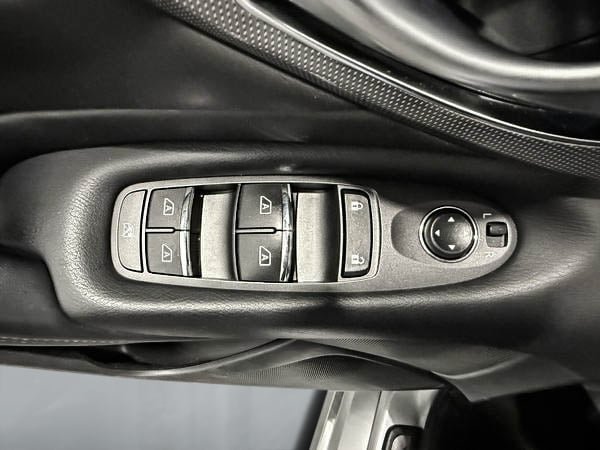 Infiniti Q50 RED SPORT 400 2016-12