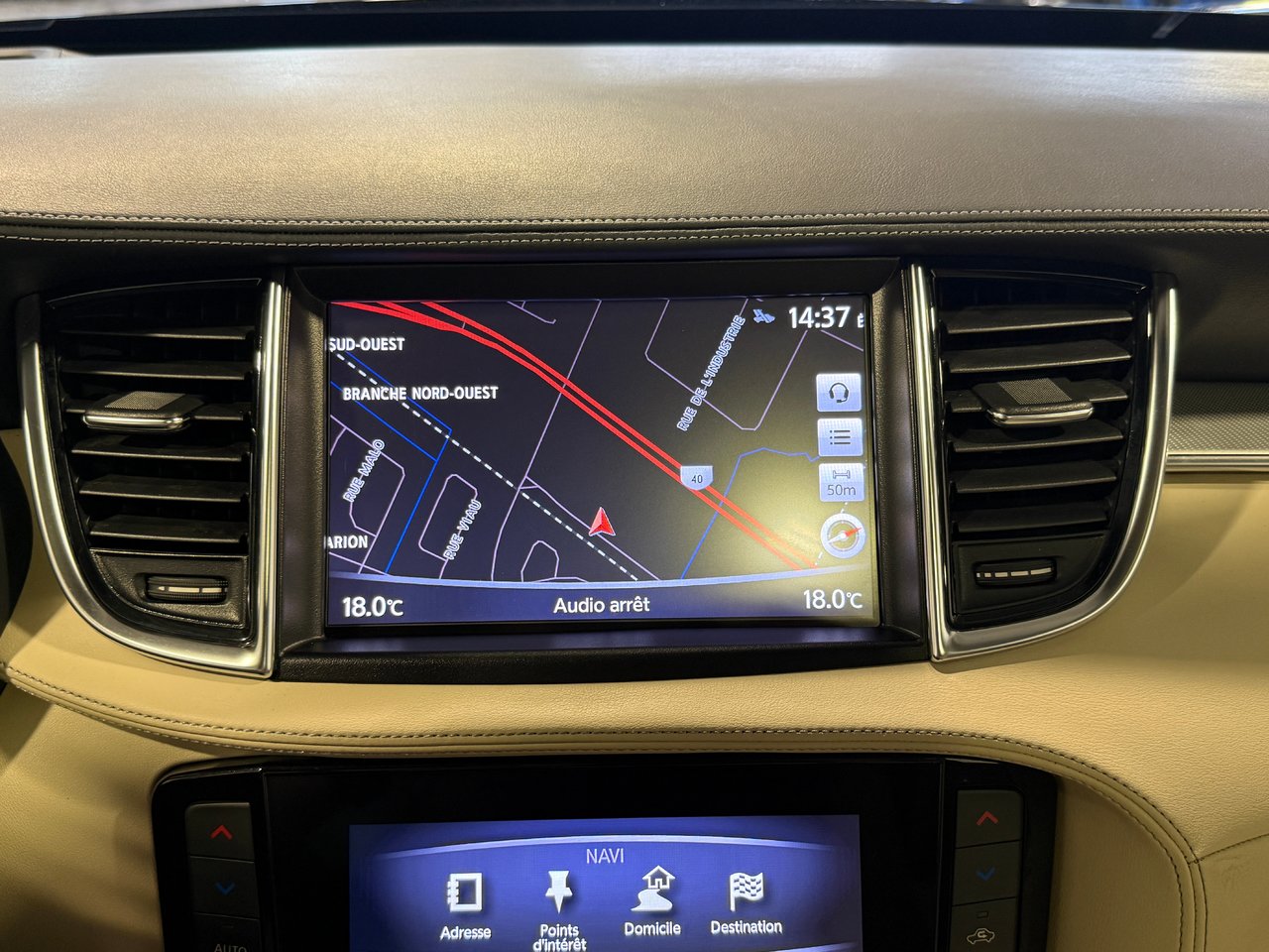 Infiniti QX50 Essential 2019-21