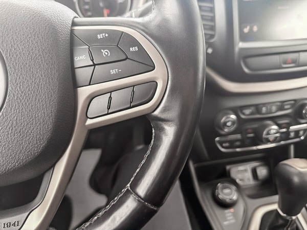 Jeep Cherokee LIMITED AWD 3.2L 2017-18
