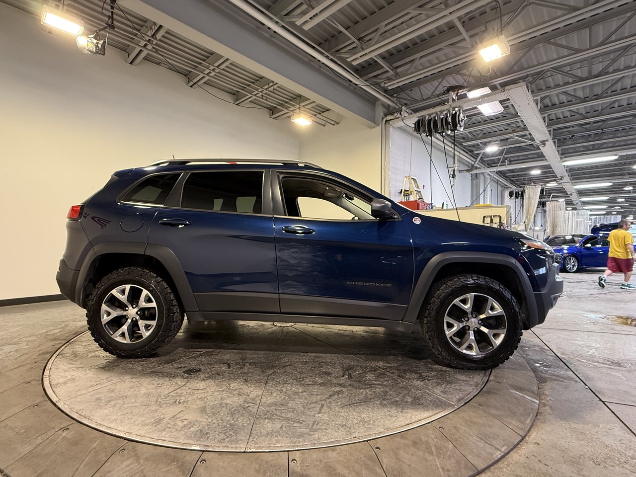 2018 Jeep Cherokee TRAILHAWK-1