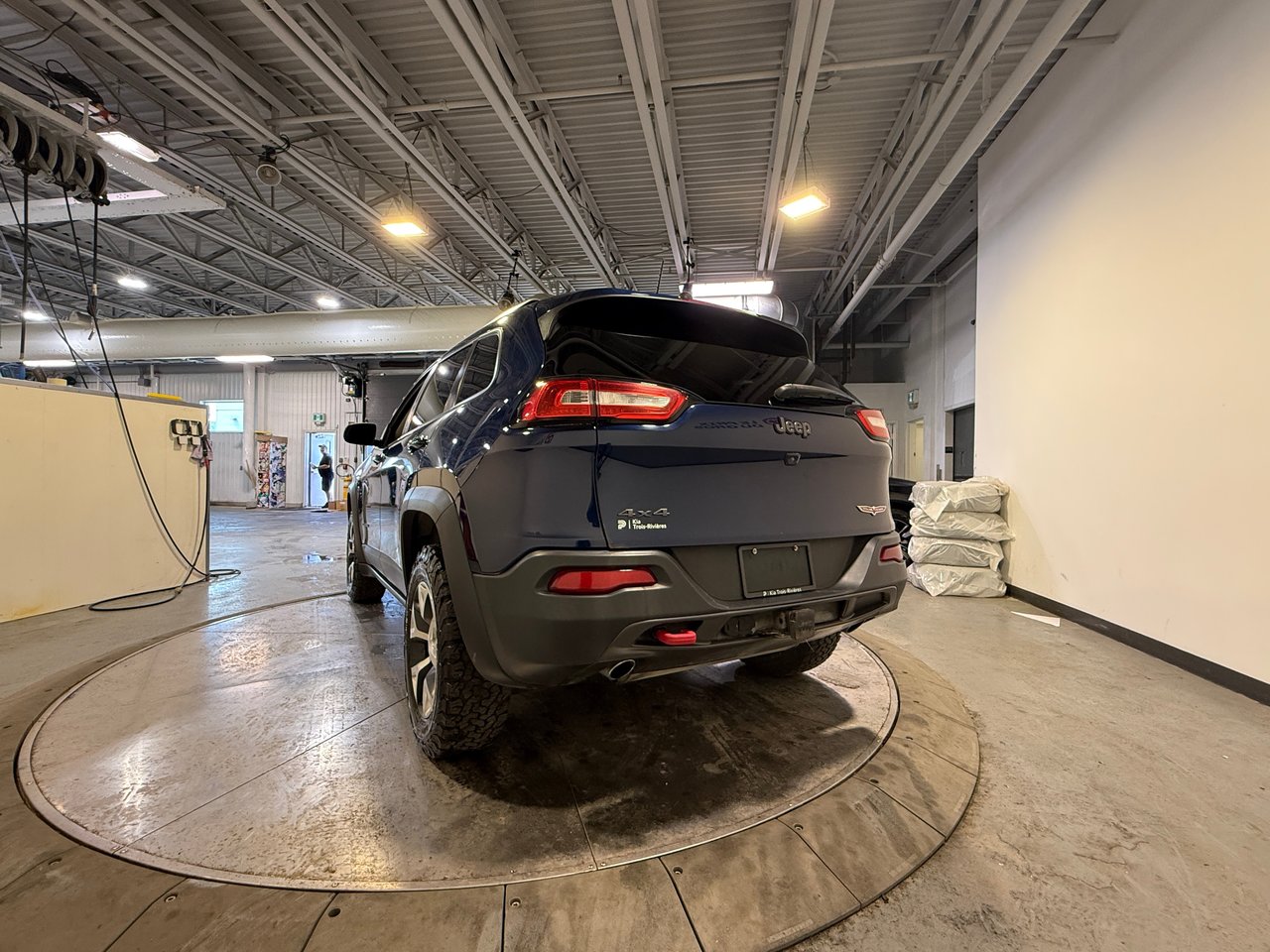2018 Jeep Cherokee TRAILHAWK-4